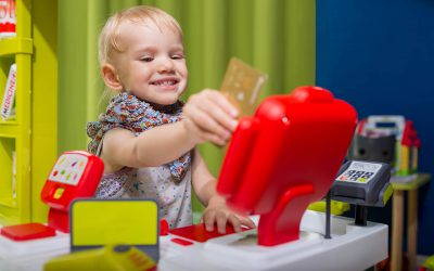 Czego uczy zabawa w sklep?